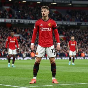 Man United tính đường dài: Archie Brown – ‘bản sao’ Luke Shaw hay một canh bạc mới?